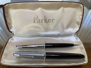 Parker 51 Fountain Pen And Mechanical Pencil In Case