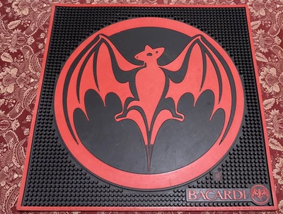 Tapete de barra de borracha grande BACARDI 16,5"x16,5" - Imagem 1 de 4