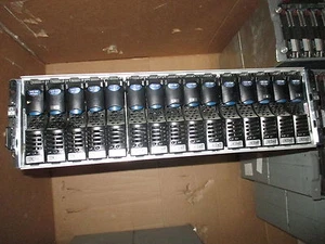 EMC2 X2E-N X1E+ STORAGE + 1x 046-002-42 Processor 1GB + 15X 146GB HITACHI Drives - Photo 1/2