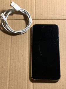 Apple iPhone 11 Pro - 64GB - Silver Unlocked A2160 (CDMA + GSM) READ - Afbeelding 1 van 10