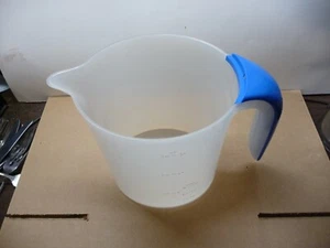 Mr. Coffee Iced Tea 3 Quart TM70 Replacement Pitcher Oval NO LID Pitcher ONLY - Picture 1 of 4