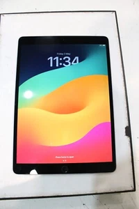 Apple iPad Pro 10.5" (1st Gen) - WiFi Only - 256GB - Picture 1 of 18