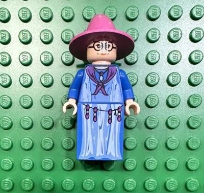 LEGO Harry Potter Professor Sybil Trelawney RARE hp049 4757 Retired PRISTINE - Image 1 of 2