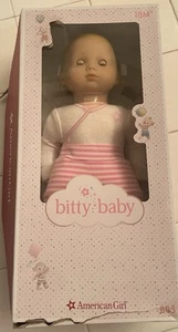 American Girl Bitty Baby BB3 Cabello Rubio Ojos Azules Caja Rota - Imagen 1 de 14
