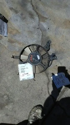 Motor de ventilador de radiador solo motor de ventilador auxiliar compatible con 83-87 MAZDA 626 150088 Foto 1 de 4