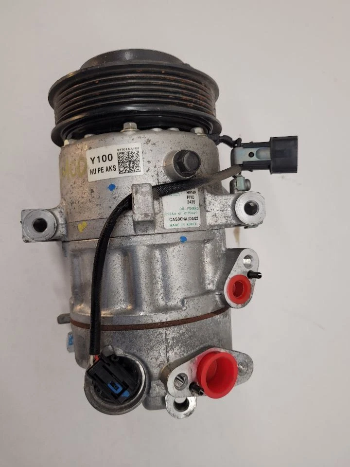21-23 HYUNDAI ELANTRA AC Compresor Aspiración Natural 97701AA100 Foto 1 de 4