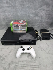 Microsoft Xbox One 500GB 1540 Controller Cables Call of Duty MW Forta Games - Picture 1 of 8