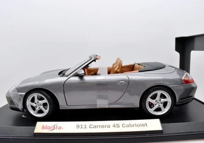 Modellino auto scala 1:18 porsche 911 carrera 4S cabriolet diecast modellismo - Immagine 1 di 4