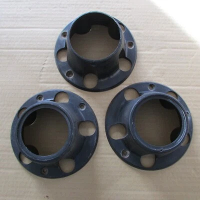 1978 - 1986 原始设备制造商福特野马/F150 黑色中心车轮盖 — 第 1/4 张图片