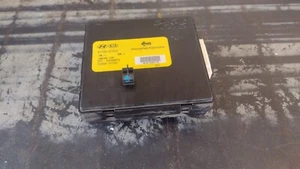 2015-2016 HYUNDAI GENESIS SEDAN OEM DECKLID LIFT CONTROL MODULE 81793B1000 - Picture 1 of 4