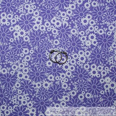 Edredón de algodón BonEful de tela FQ púrpura blanco pequeño estampado de calicó con punto de flor de margarita Foto 1 de 4