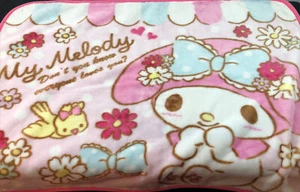 My Melody Sanrio Smiles Snap Plush Bath Wrap/Throw 27 1/2" x 40" - Picture 1 of 10