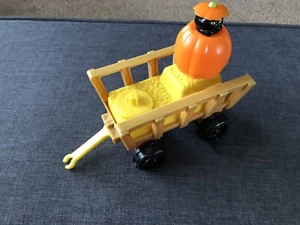 Fisher Price Little People HALLOWEEN PUMPKIN CART POP-UP CAT Farm Hayride - Picture 1 of 9