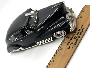 Jada Toys 1947 Chevrolet AeroSedan Fleetline Street Low - Black # 50210-9