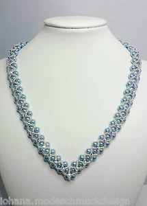 Collar "Kelly" con cuentas (imitación) azul y Swarovski Montees, hecho a mano - Imagen 1 de 3