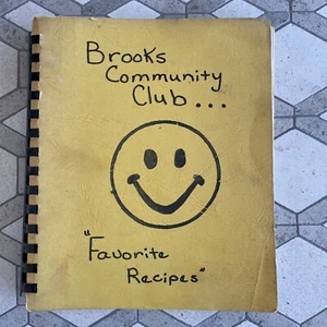 1981 Brooks Community Club Favorite Recipes Brooks Minnesota Cookbook - Foto 1 di 7