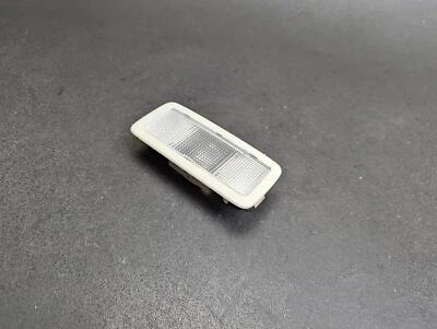 Luz de techo trasera maletero Mazda CX-9 2020 2016 2017 2018 2019 2021 Foto 1 de 4