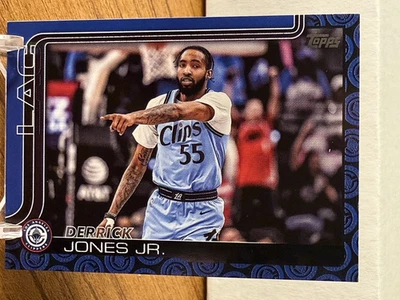 2025-26 Topps #148 Derrick Jones Jr. Topps Basketball Team Color Border SP #148 - Image 1 of 2