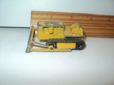 Matchbox Series No. 18 Caterpillar D3 Bulldozer 1958 Made in England by Lesney - Image 1 of 4