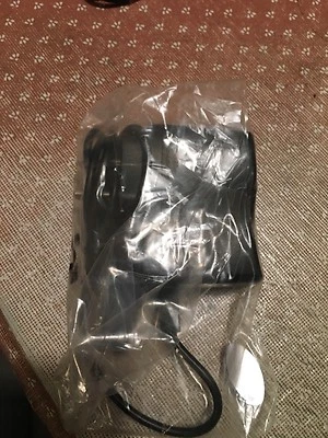 Cargador de pared y coche Samsung con dos cables Foto 1 de 3