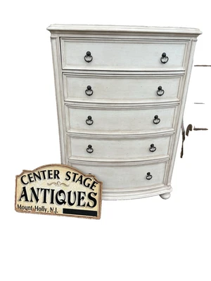 67272 Oscar Huber现代高胸梳妆台 — 第 1/4 张图片