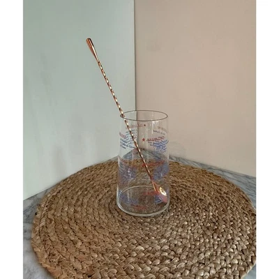 Vaso/agitador vintage de vidrio para recetas de cóctel con cuchara de cobre, 850 ml Foto 1 de 4
