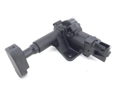 Left Rear Quarter Window Actuator Motor for 01-16 Town & Country Grand Caravan - Image 1 of 4