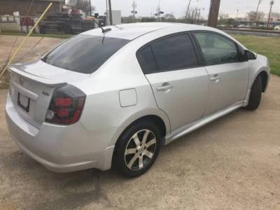 Alerón para Nissan Sentra 2007-2012 con imprimación gris claro sin pintar nuevo Foto 1 de 4