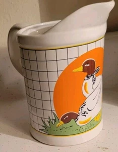CERAMIC DUCK THEMED MEASURING CUP LIQUID MEASURE 1 QUART PITCHER VINTAGE - Picture 1 of 3