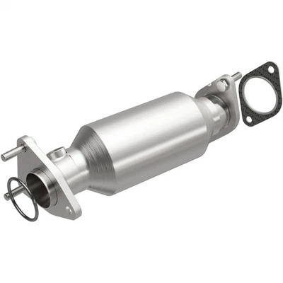 MagnaFlow 52665 Conv DF 13-15 Frontier 4 Close Coupled - Image 1 of 4