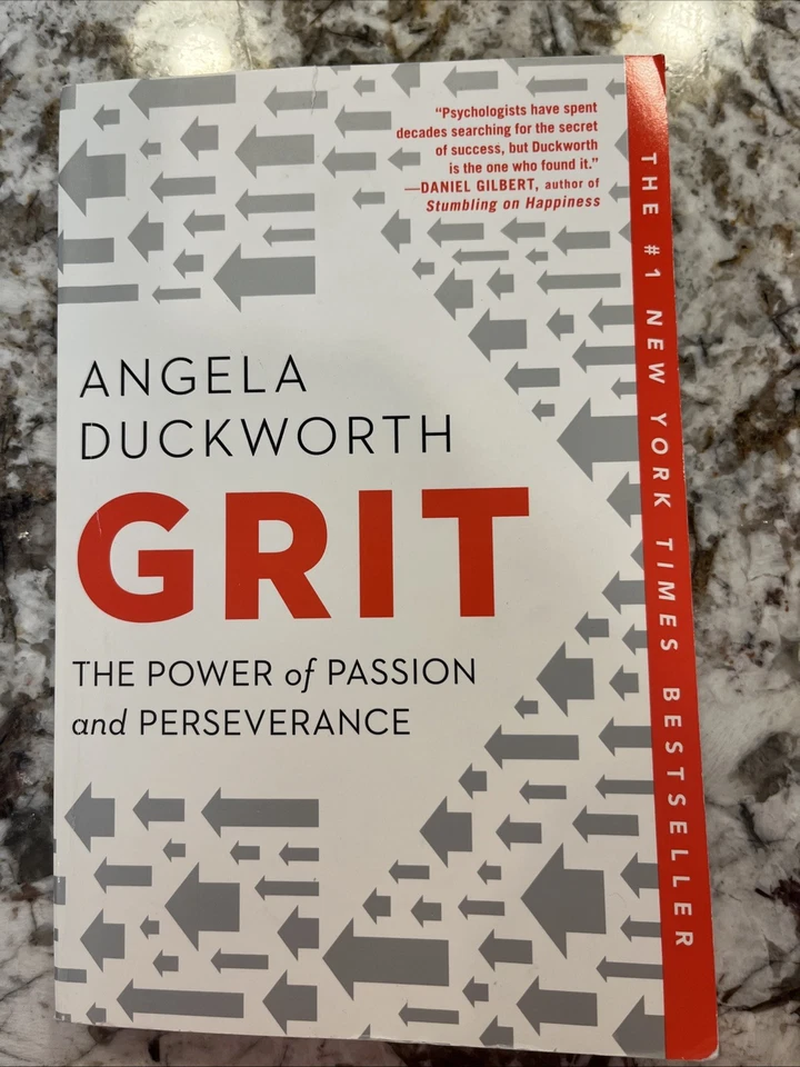Grit : The Power of Passion and Perseverance by Angela Duckworth   Foto 1 de 1