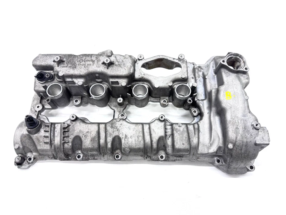 2011-2017 BMW X5M / X6M S63 4.4L ENGINE RIGHT SIDE VALVE COVER OEM - Image 1 of 4