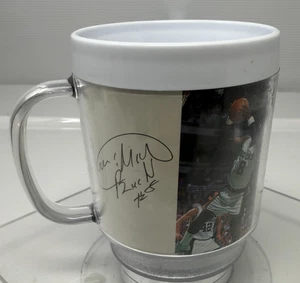 Moses Malone #8 Milwaukee Bucks tazza isolata autografata mattina, glory dairy - Foto 1 di 11