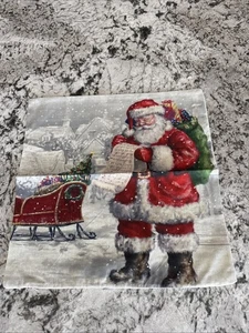Weitere Weihnachtswünsche - Santa's List Kissenbezüge 2er Set NEU - Bild 1 von 4