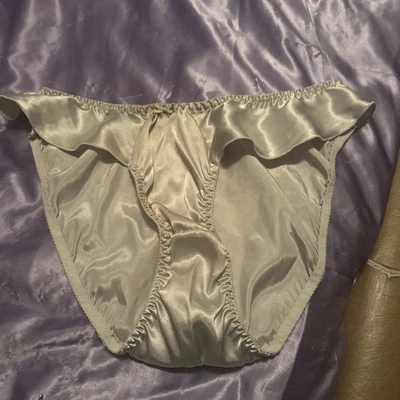 Original Hard To Find Vintage Flutter Panty - Image 1 of 3