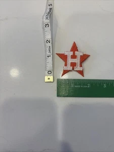 Houston Astros 2.5" Retro Star Iron On Embroidered Patch - Picture 1 of 1