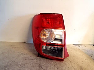 Luz trasera trasera trasera del lado del pasajero Toyota Urban Cruiser 2008-2013 - Imagen 1 de 4