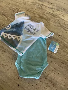 Tshirt And Onese 12 Months Baby Boy Shark Print New With Tags - Picture 1 of 7