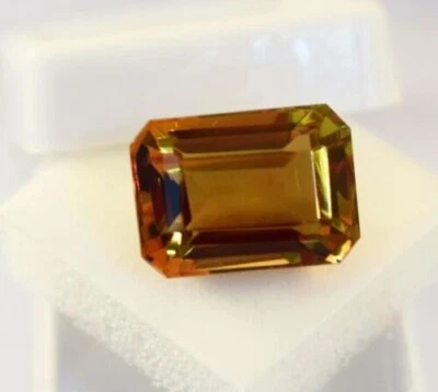 AAA+ Alexandrite 27.40 Ct. Bi-Color Emerald Cut Loose Gemstone Gift for Women - Image 1 of 4