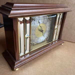 Reloj Ansonia Vintage Medallón Oro Modelo L345 Cuarzo Madera Manto Sin Timbre - Imagen 1 de 10