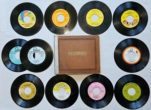 7" Lot #52 TESTED 45s Popular Rock 'n Radio Hits 1966-1970 in Record Album Book - Picture 1 of 24