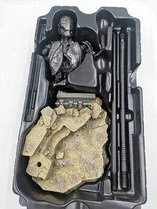 Hot Toys HT MMS300D11 1/6 Iron Man Mark XLV Diorama Base Stand Figure Full Set - Picture 1 of 4