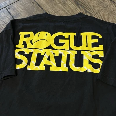 Camiseta gráfica de doble cara Y2K Rogue Status Rob Dyrdek camiseta de skate para hombre talla XL Foto 1 de 4