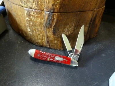 CASE XX 2 7/8" PEANUT DARK RED JIGGED BONE HANDLE 2 STAINLESS STEEL BLADES 1991 - Image 1 of 4