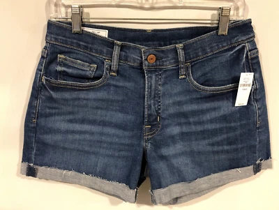 NWT GAP  5" Blue Denim Jean Cuffed Shorts Stretch Mid Rise Women's size 28/6 P - Image 1 of 4
