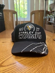 REEBOK 2017 STANLEY CUP CHAMPIONS PITTSBURGH PENGUINS GORRA SNAPBACK - Imagen 1 de 7