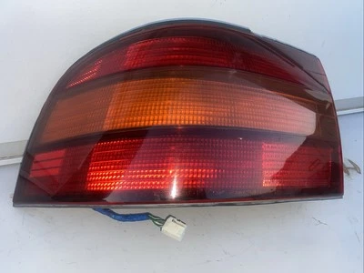 Driver Left Taillight Quarter Panel Mounted Fits 1990-94 LEXUS LS400 Stanley OEM - Image 1 of 4