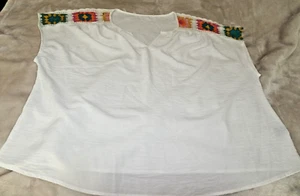 NUEVO Mujer 2XL XXL Crochet Granny Cuadrados TOP S/S BLANCO Cuello Derramado - Imagen 1 de 4