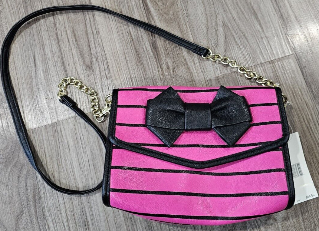 ★ベッシィジョンソン★激熱アイテム★STRIPED BOW★バッグ ☆ベッシィジョンソン☆激熱アイテム☆STRIPED BOW☆バッグ