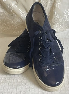 Gorgeous Lanvin Paris Blue Suede Leather With Blue Patent Toe Sneakers Size 8 - Image 1 of 4